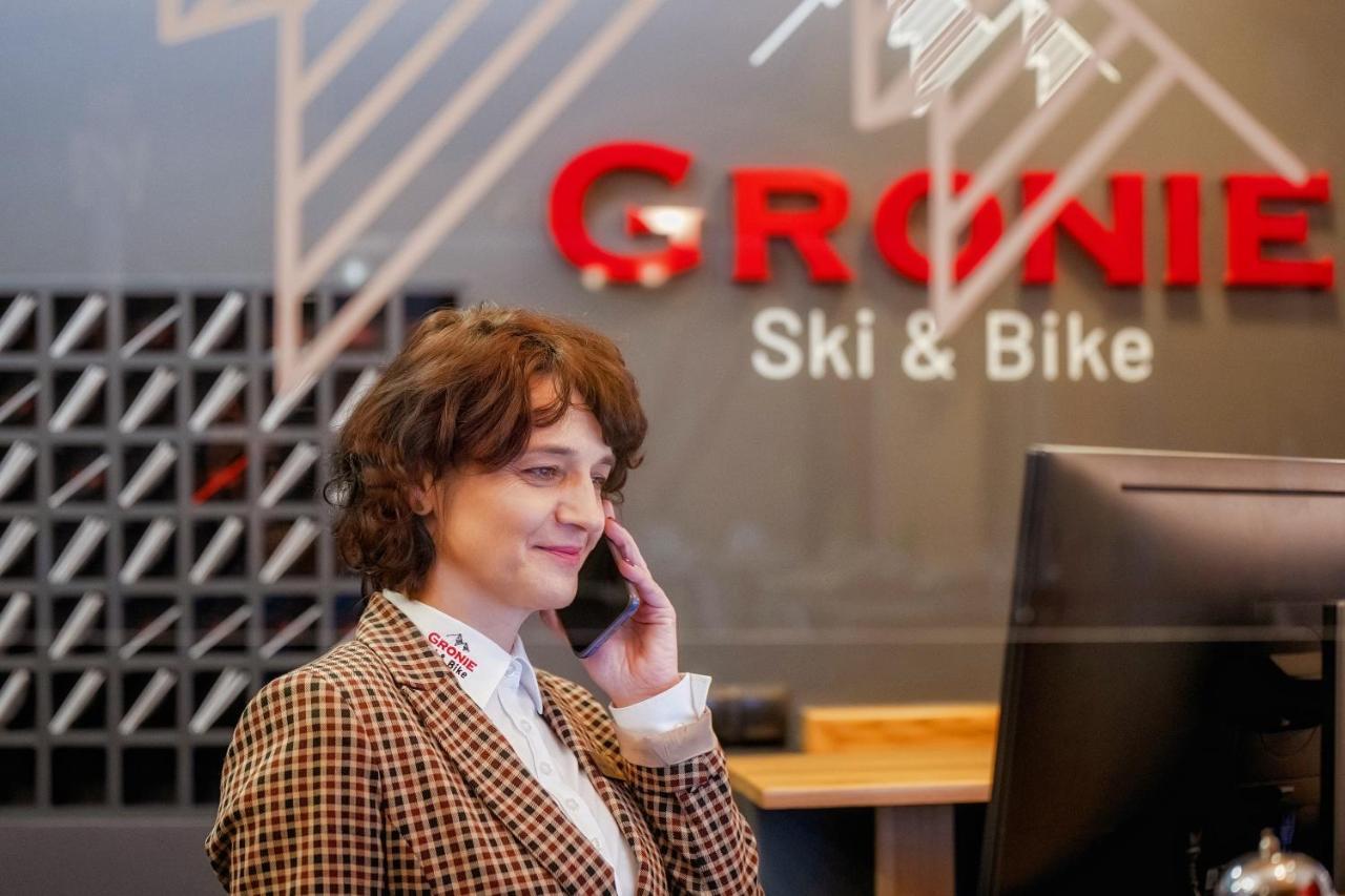 Gronie Ski & Bike Szczyrk Eksteriør bilde